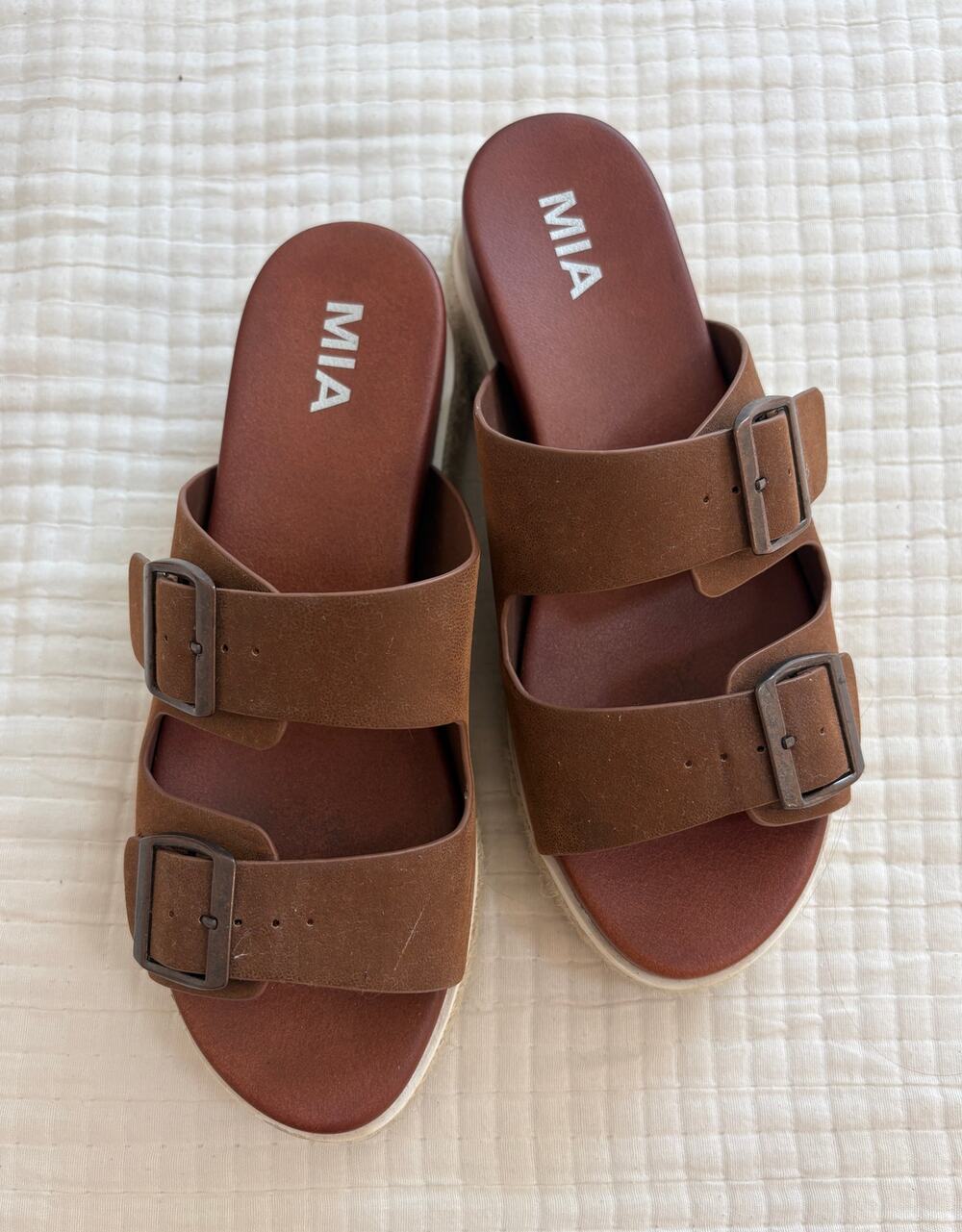 Mia 2 Strap Brown Platform Slide On Casual Sandel Size 7
